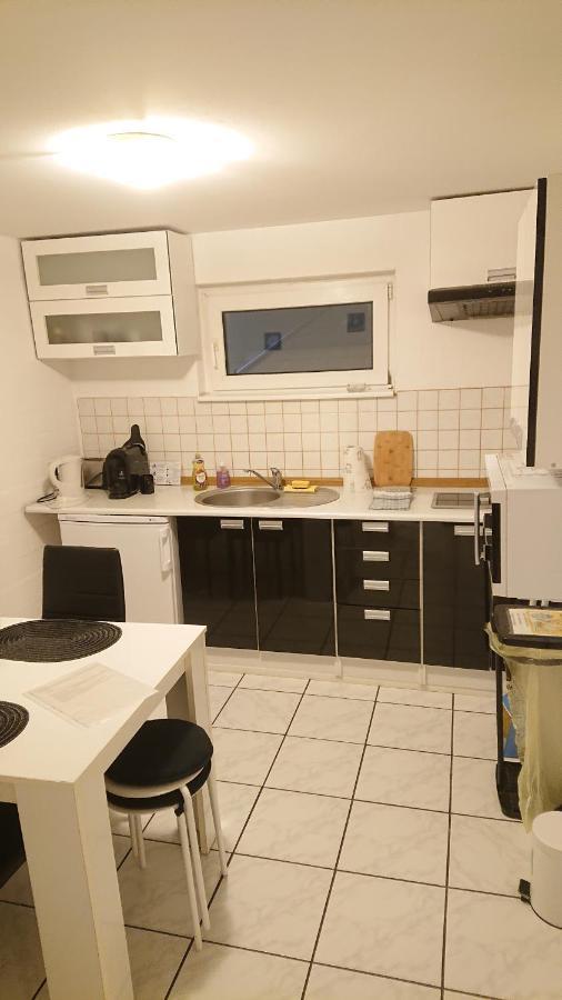 2-Zimmerwohnung Berlín Exterior foto